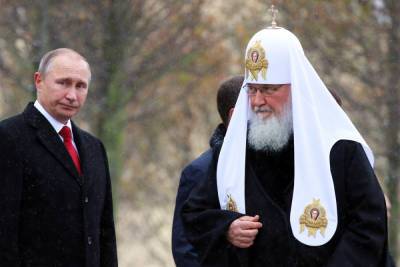 патриарх Кирилл - Патриарх Кирилл заявил, что интернет может перечеркнуть все уроки школы - mk.ru