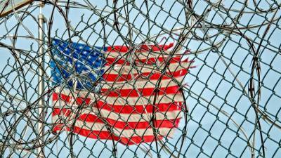 Джон Пирс - Фигуранты дела о «штурме» Капитолия подвергаются пыткам в тюрьмах США - inforeactor.ru - США - Колумбия