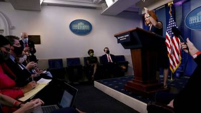 Дональд Трамп - Джен Псаки - Псаки заявила о попытках Трампа подорвать нормы конституции - iz.ru - США - Израиль - Washington