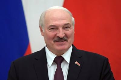 Александр Лукашенко - Лукашенко оценил успехи Белоруссии в борьбе с пандемией выше западных - lenta.ru - Россия - Англия - Белоруссия
