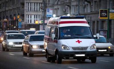 В Сочи водитель не уступил дорогу скорой помощи, ехавшей на экстренный вызов к 11-месячному младенцу - bloknot.ru - Сочи - район Хостинский, Сочи