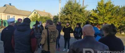 Павел Кириленко - Жители Былбасовки под Славянском протестуют против повышения цен на проезд в автобусах (фото) - w-n.com.ua - Славянск