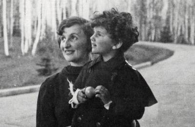 Наталья Хаютина: что стало с биологическими родителями приемной дочери наркома Ежова - russian7.ru