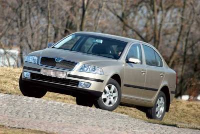 Kia Ceed - Ford Focus - Які авто не старше 2000 року випуску можна купити в Україні за $8000 - goodnews.ua