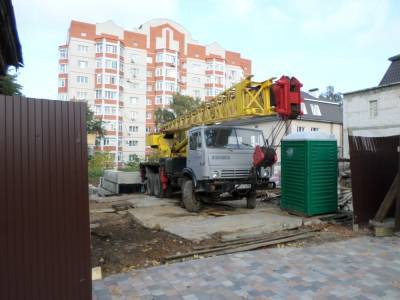 В центре Рязани продолжается незаконное строительство жилого дома - 7info.ru - Рязанская обл. - Рязань - Строительство