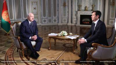 Александр Лукашенко - Лукашенко не исключил, что может пожизненно остаться президентом - naviny.by - Белоруссия