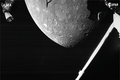 Космический зонд BepiColombo передал первое изображение Меркурия - lenta.ru - Япония - Французская Гвиана