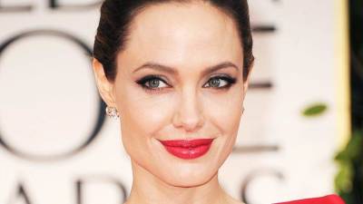 Анджелина Джоли - Angelina Jolie - Анджелина Джоли вышла в свет со старшей дочкой - skuke.net
