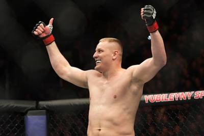 Сергей Павлович - Российский тяжеловес UFC подерется впервые за два года - lenta.ru - Канада