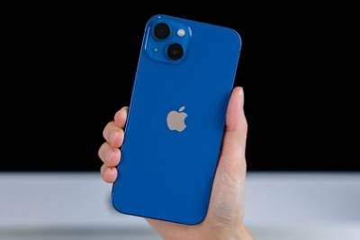 iPhone 13 взломали за одну секунду - lenta.ru