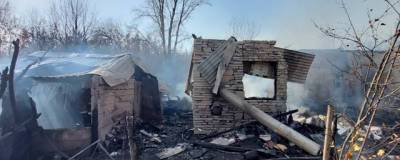 В Кировском районе Новосибирска сгорел частный дом - runews24.ru - Россия - Новосибирск - Новосибирская обл. - район Кировский, Новосибирск