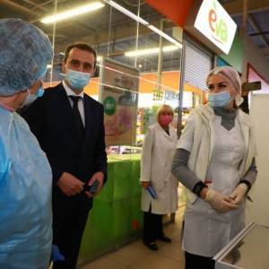 Виктор Ляшко - Глава МОЗ принял участие в открытии нового центра массовой вакцинации в Запорожье. Фото - reporter-ua.com - Украина - Запорожье