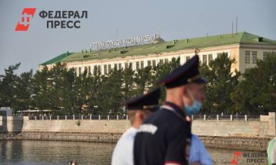 СМИ: в Екатеринбурге уходят в отставку высокопоставленные полицейские - fedpress.ru - Екатеринбург