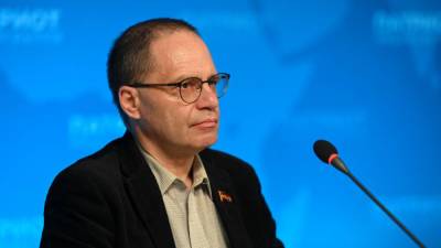 Владимир Зеленский - Дмитрий Медведев - Шарль Мишель - Аналитик Соловейчик указал на нежелание стран Евросоюза включить в состав Украину - inforeactor.ru - Россия - Украина - Киев - Ляйен