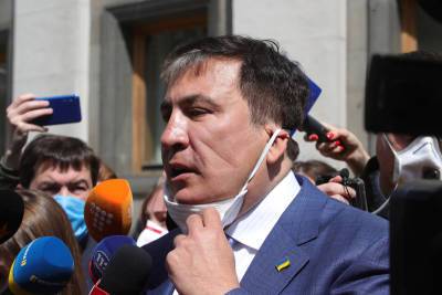 Михаил Саакашвили - Голодающему Саакашвили выделили целый этаж тбилисской клиники - tvc.ru - Грузия - Тбилиси