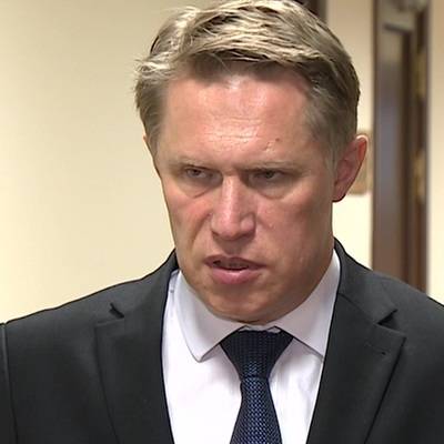 Михаил Мурашко - Почти 650 тысяч медиков задействованы в России в лечении больных с коронавирусом - radiomayak.ru - Россия