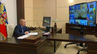 Владимир Путин - Татьяна Голикова - Путин каждый день находится на связи с правительством по вопросам ковида - vesti.ru - Россия