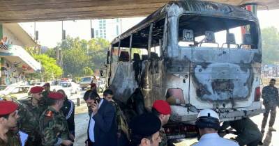 Башар Асад - В Дамаске подорвался автобус с военными: 14 погибших (ВИДЕО) - dsnews.ua - Россия - Сирия - Дамаск - Украина