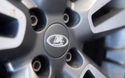 Не только микрочипы: у дилеров Lada не хватает запчастей - zr.ru