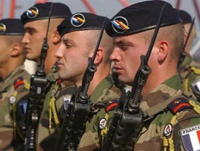 Армия Франции будет бороться с информационными фейками - vpk-news.ru - Франция - Париж