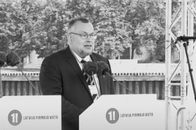 Критиковавший обязательную вакцинацию в Латвии политик умер от коронавируса - lenta.ru - Латвия