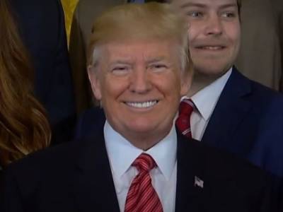 Дональд Трамп - Компания Трампа объявила о создании новой соцсети с названием «Правда» - rosbalt.ru - Россия - США