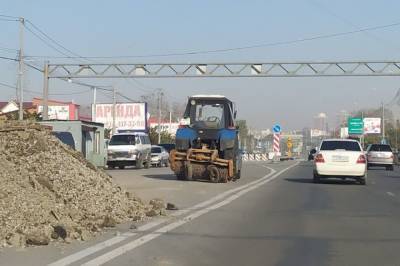 В Хабаровске из-за ремонта Павла Морозова убрали полосу для автобуса - hab.aif.ru - Хабаровск