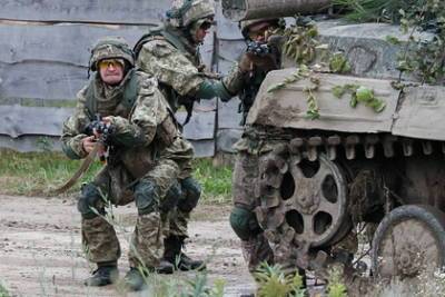 Алексей Арестович - В Киеве рассказали о военном превосходстве Украины над большинством стран НАТО - lenta.ru - Украина - Киев