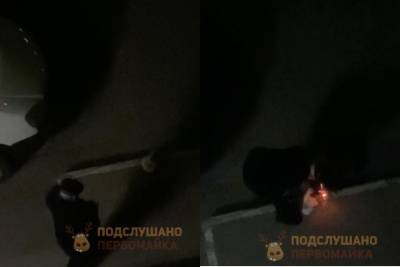 В Новосибирске мужчина со свечой проводит странные обряды под окнами домов - sib.fm - Новосибирск - район Первомайский, Новосибирск