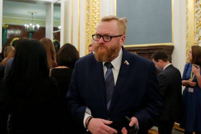 Виталий Милонов - Михаил Мурашко - В Госдуме предложили внедрить психологические тестирования для учащихся - lenta.ru - Россия