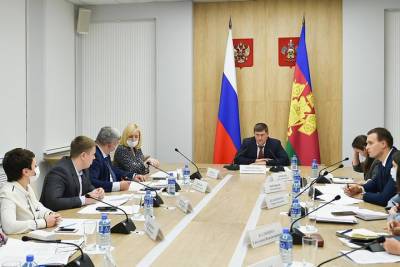 Андрей Алексеенко - В 2023 году в Армавире и Новороссийске возведут две школы на 3000 мест - kuban.mk.ru - Новороссийск