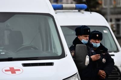 Россиянин задушил подругу, извинился перед ее родителями и покончил с собой - lenta.ru