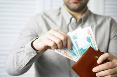 Банки могут обязать сообщать россиянам об их долгах - СМИ - aif.ru