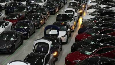 Подешевеет? Tesla отказывается от кобальта в аккумуляторах - vesti.ru