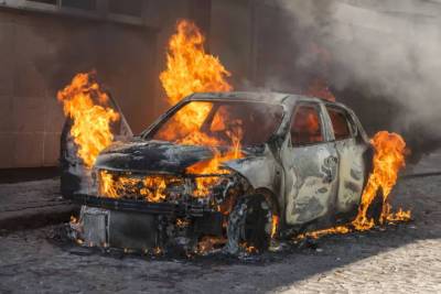 Українці почали спалювати свої автомобілі — що відбувається - goodnews.ua