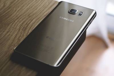 Патентное право больно ударило по Samsung в России - infox.ru - Москва - Россия - Швейцария
