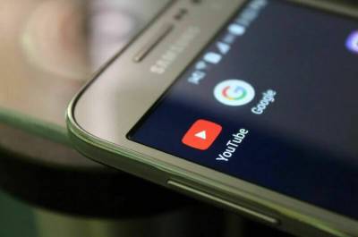 В России запретили продавать более 60 моделей смартфонов Samsung - pnp.ru - Москва - Россия - Швейцария