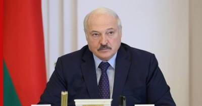 Александр Лукашенко - Белоруссия должна остаться президентской республикой, заявил Лукашенко - profile.ru - Белоруссия - Конституция