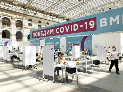 Александр Горелов - Эпидемиолог назвал причину отсутствия антител к COVID-19 после вакцинации - tvc.ru