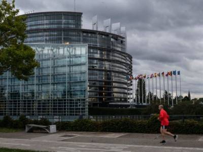 Жозепу Боррелю - Европарламент призвал Еврокомиссию усилить сотрудничество с Тайванем на фоне давления на него Китая - unn.com.ua - Китай - Украина - Киев - Тайвань