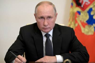 Владимир Путин - Дмитрий Песков - Валентина Матвиенко - Песков рассказал о графике Путина во время нерабочих дней - aif.ru - Россия