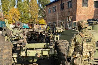 Украинцы фиктивно ремонтировали технику для ВСУ в Донбассе и были пойманы - lenta.ru - Украина - Днепропетровская обл.