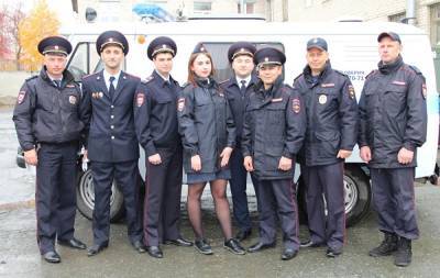 На Урале полицейские спасли пенсионерку, которая получила травмы на теплотрассе - znak.com - Россия - Свердловская обл.