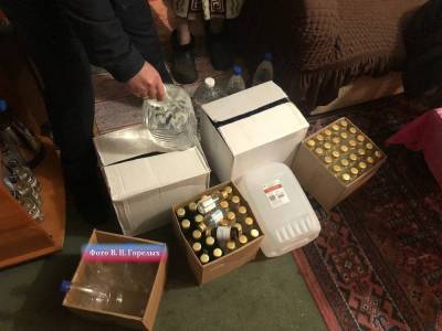 Валерий Горелых - В Свердловской области изъяли свыше 12,5 тонны суррогатного алкоголя - znak.com - Екатеринбург - Свердловская обл.
