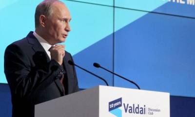 Владимир Путин - Дмитрий Муратов - Путин пообещал нобелевскому лауреату совершенствовать закон об иноагентах - bloknot.ru - Россия