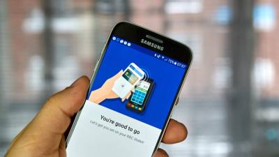 Суд запретил продажу в России более 60 моделей смартфонов Samsung - svoboda.org - Москва - Россия