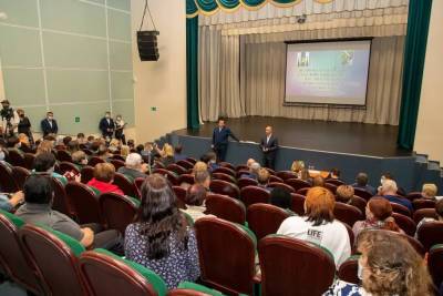Валерий Лимаренко - Долинск пообещали включить в план по строительству арендного жилья - sakhalin.info - Долинск - район Долинский