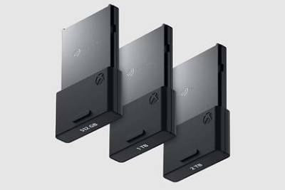 Для Xbox представили фирменные карты памяти - lenta.ru - Microsoft