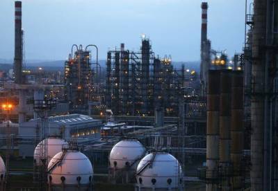 Фьючерсы на нефть WTI подешевели в ходе азиатской сессии - smartmoney.one - США - Reuters