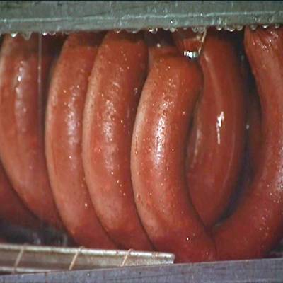 Производители мясной продукции предупредили о повышении цен до 20% - radiomayak.ru